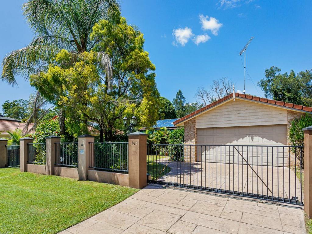 30 Burke Cres, Mudgeeraba, QLD 4213