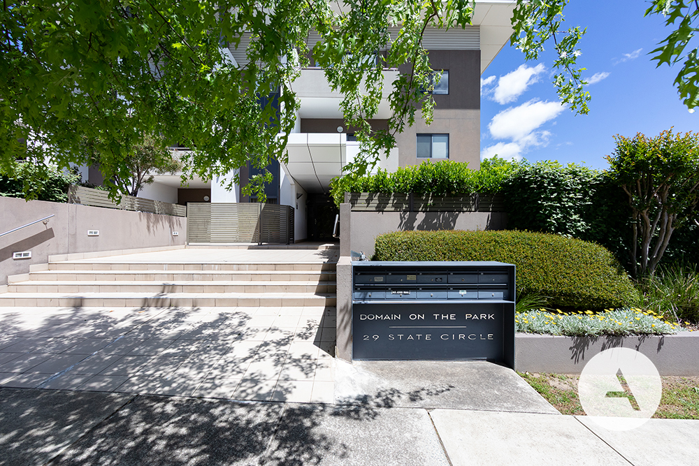 22/29 State Cir, Deakin, ACT 2600
