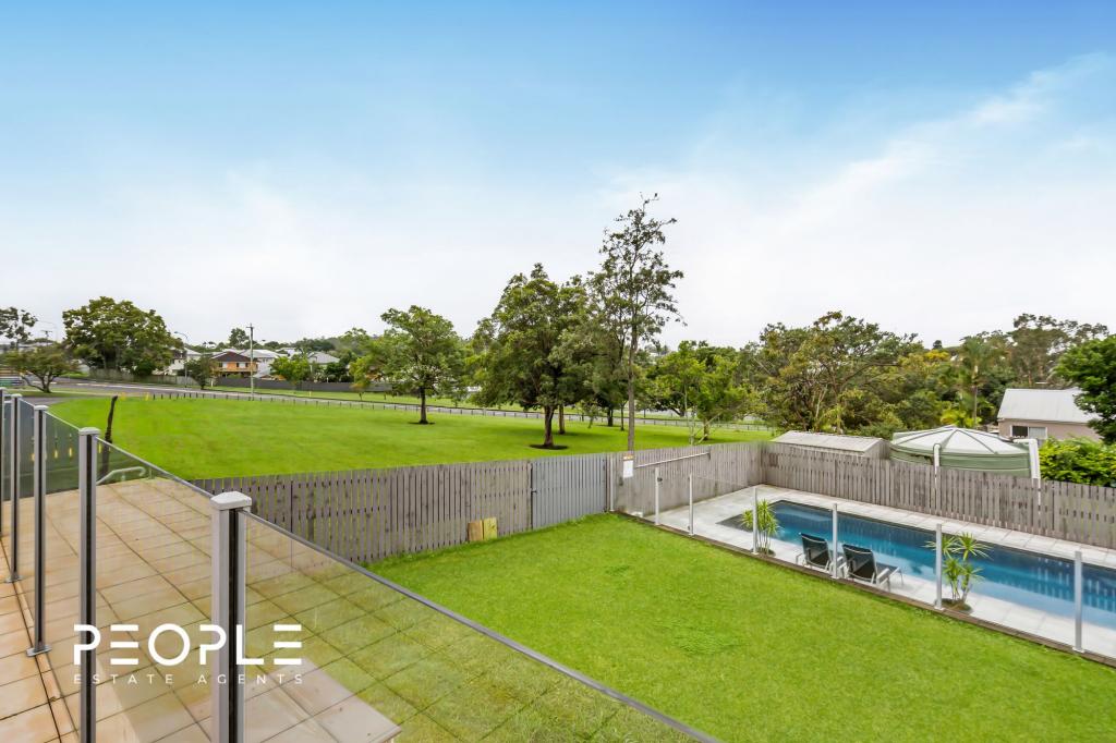 98 Perth St, Camp Hill, QLD 4152