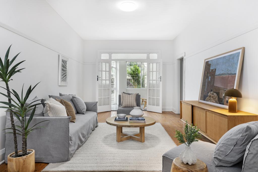 2/4 Ithaca Rd, Elizabeth Bay, NSW 2011