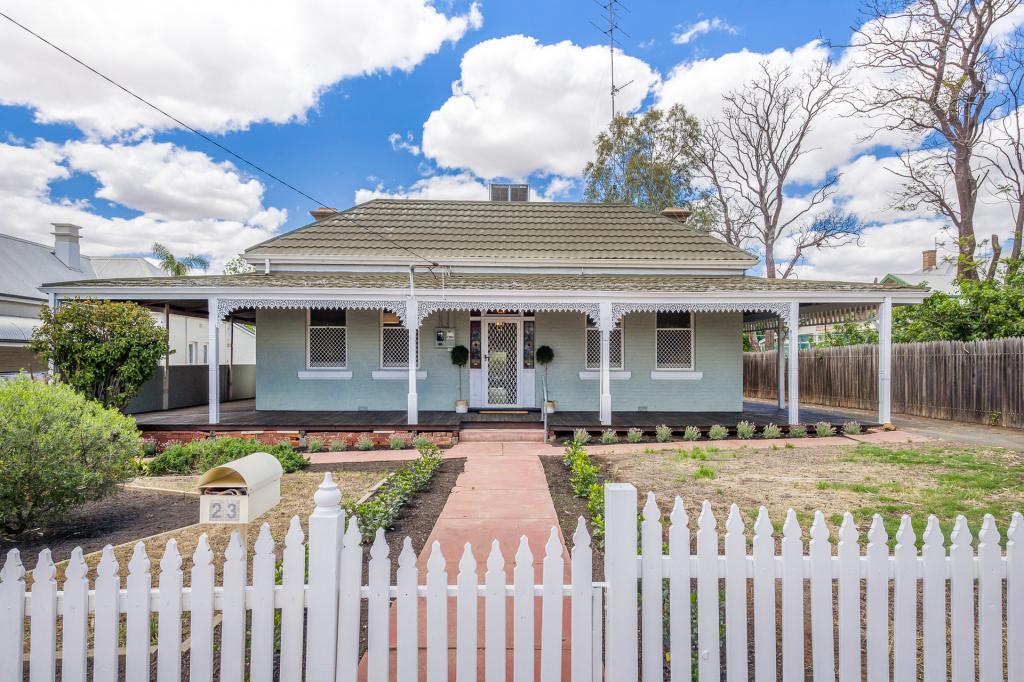 23 DUKE ST W, NORTHAM, WA 6401