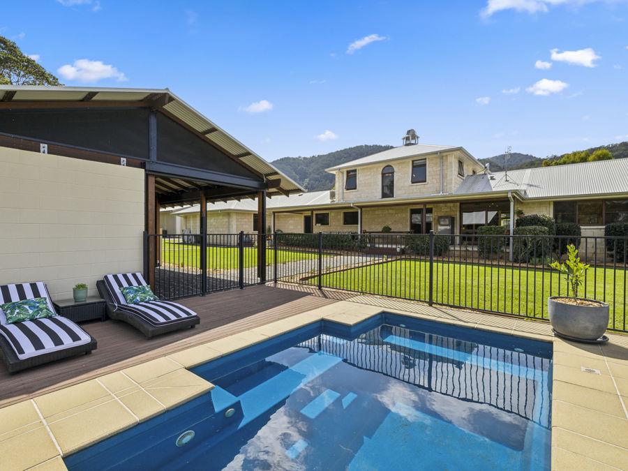 469 Crossmaglen Rd, Bonville, NSW 2450