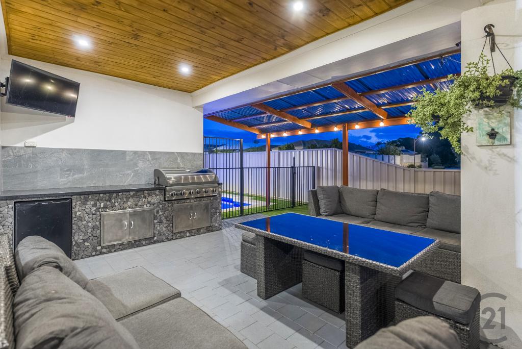 2 Bramshaw St, Meadow Springs, WA 6210