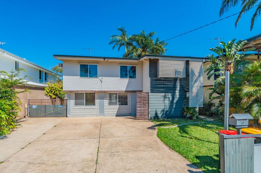 13 Grace St, Scarborough, QLD 4020