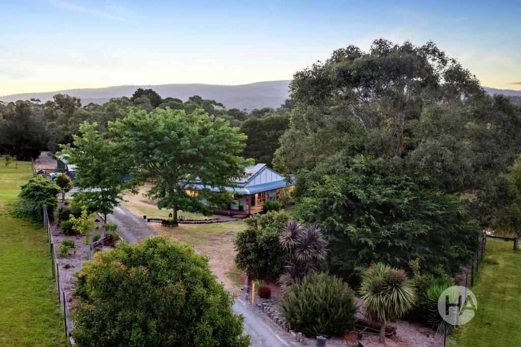 3 Cathedral Cl, Buxton, VIC 3711