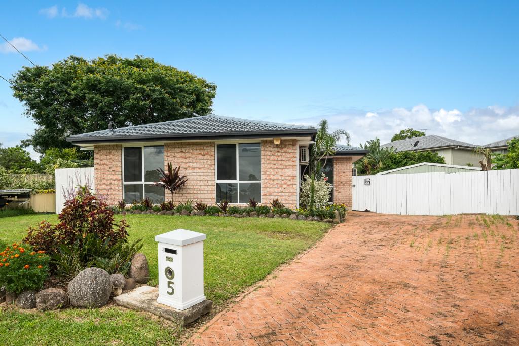 5 HAMSTEAD CT, BROWNS PLAINS, QLD 4118