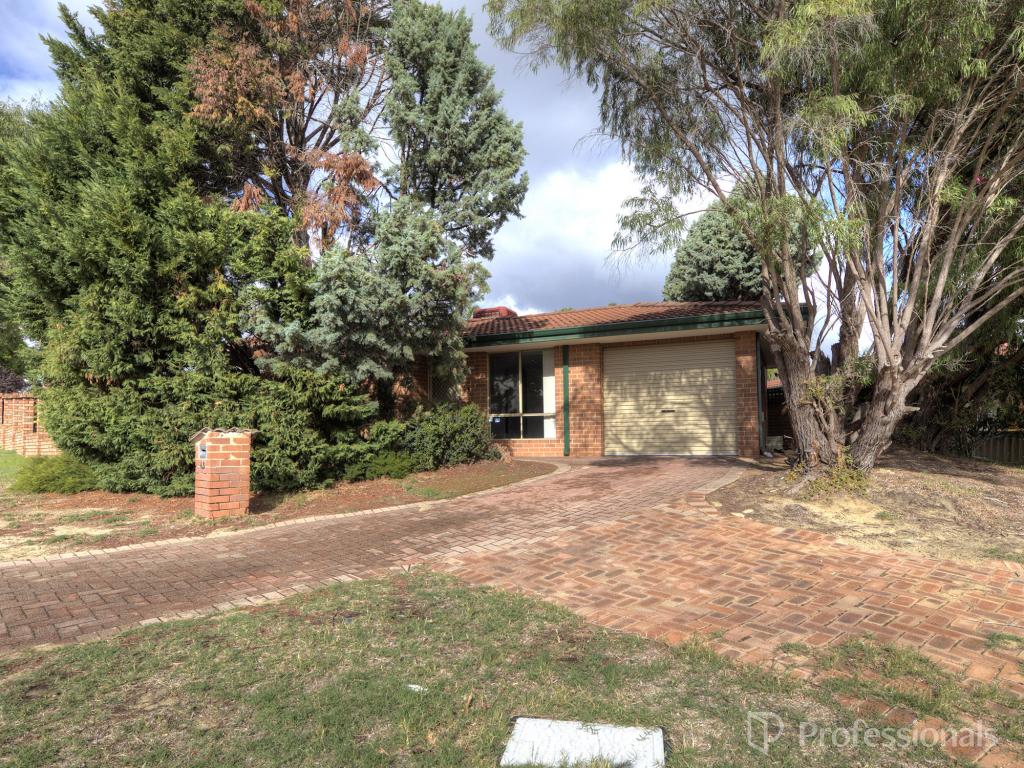 43 Towerhill Rd, Alexander Heights, WA 6064