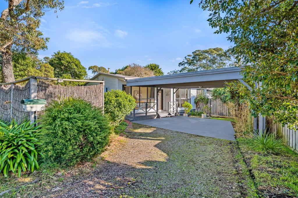 24 Surrey St, Mccrae, VIC 3938