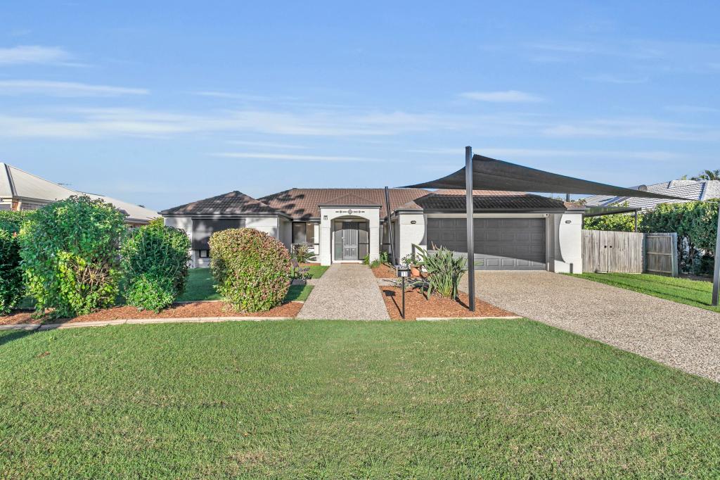 11 Thomas Macleod Ave, Sinnamon Park, QLD 4073