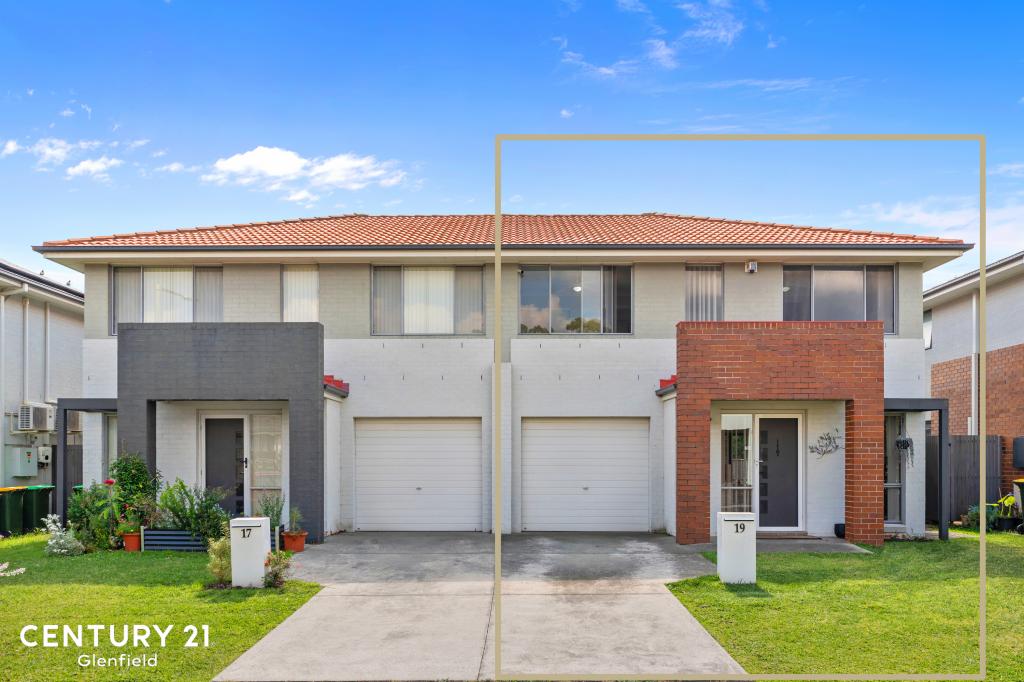 19 Grenada Rd, Glenfield, NSW 2167