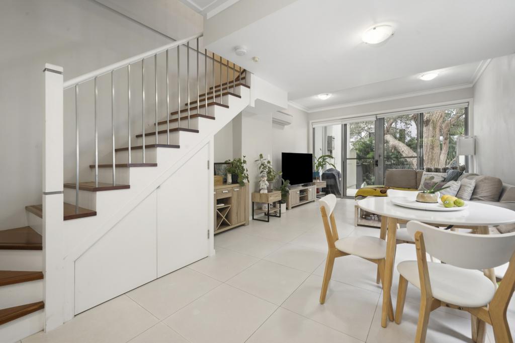 19/2 GALSTON RD, HORNSBY, NSW 2077