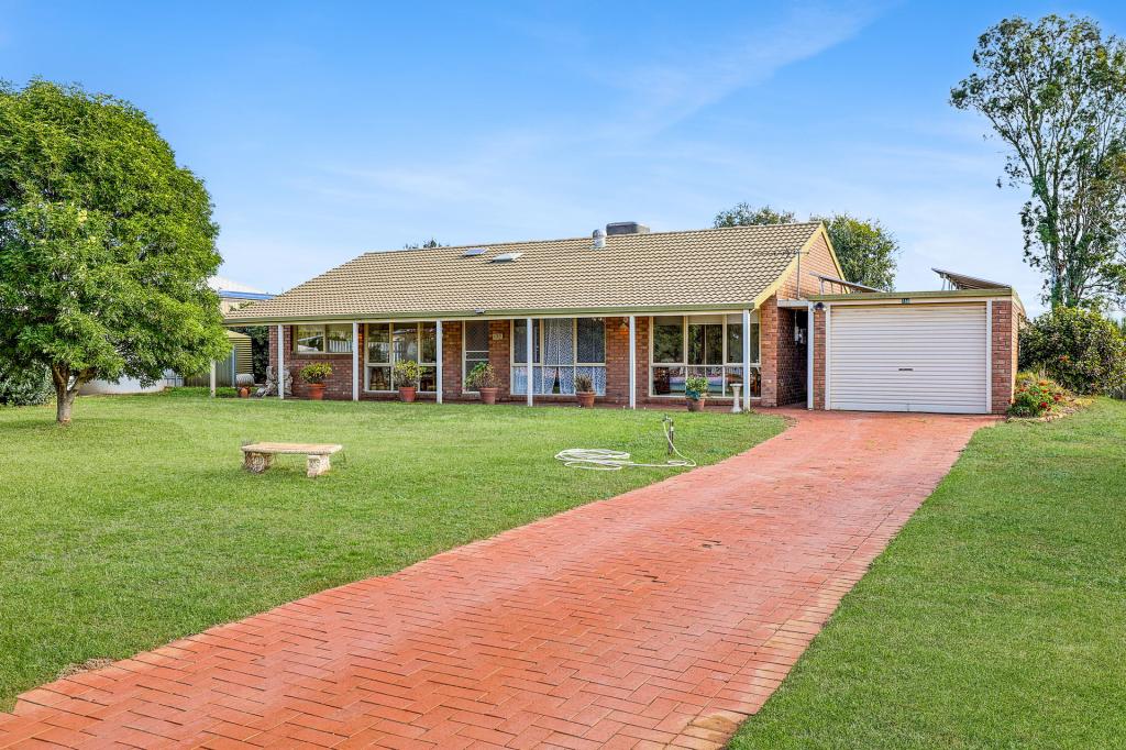 166 Ash Ave, Koorlong, VIC 3501