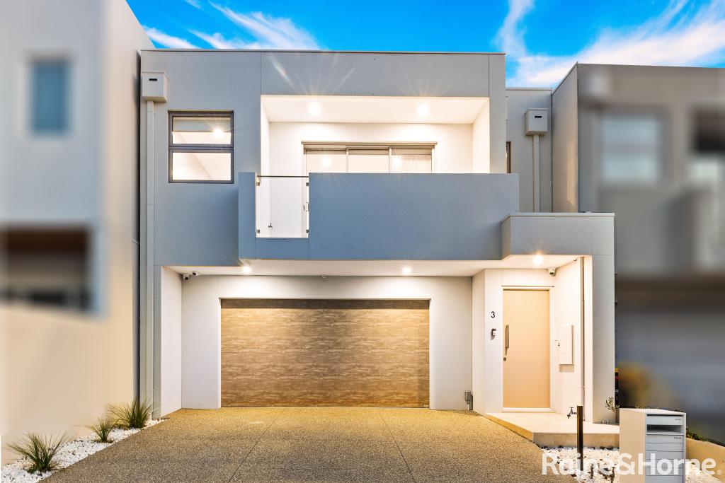 3 Waterview Walk, Caroline Springs, VIC 3023