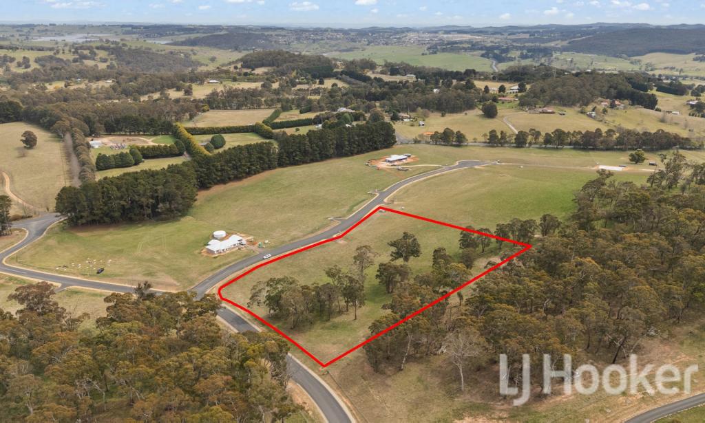 8 Inverness Pl, Oberon, NSW 2787