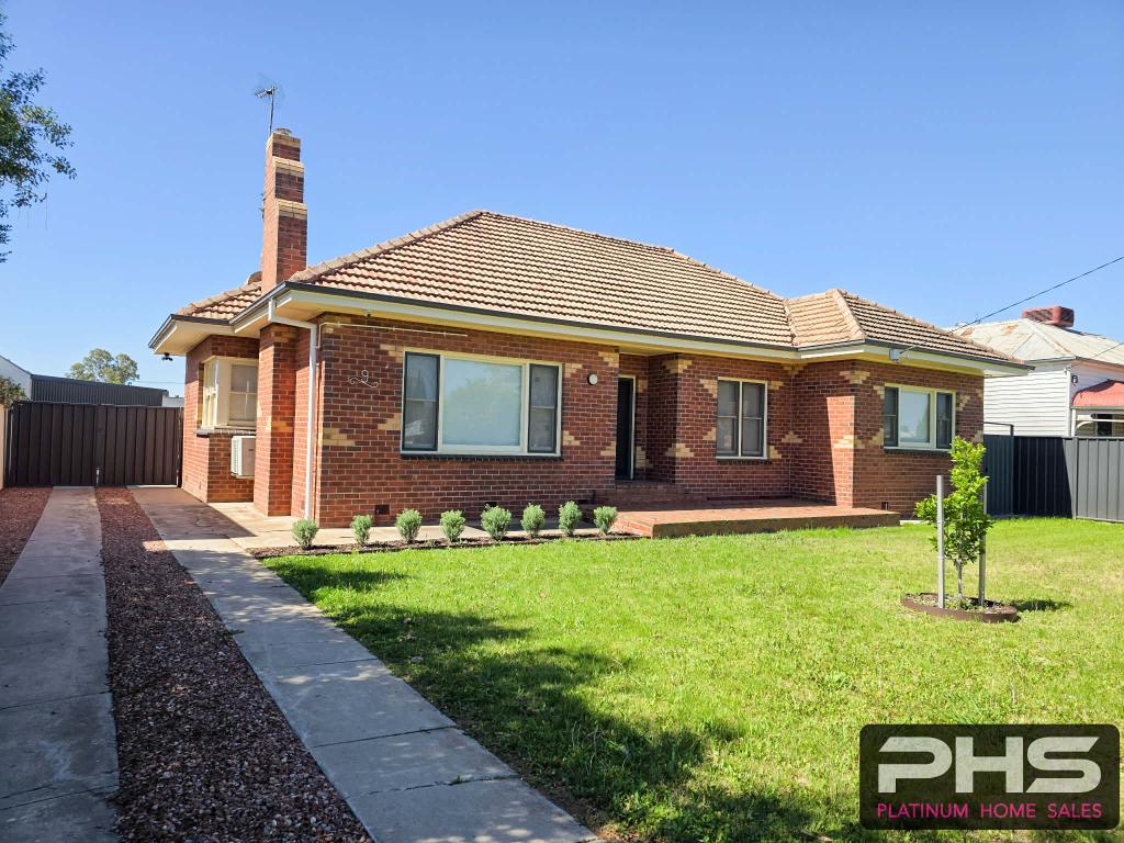 9 Muir Ave, Kerang, VIC 3579