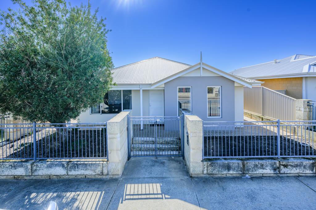 16 FLAMETREE BVD, HARRISDALE, WA 6112