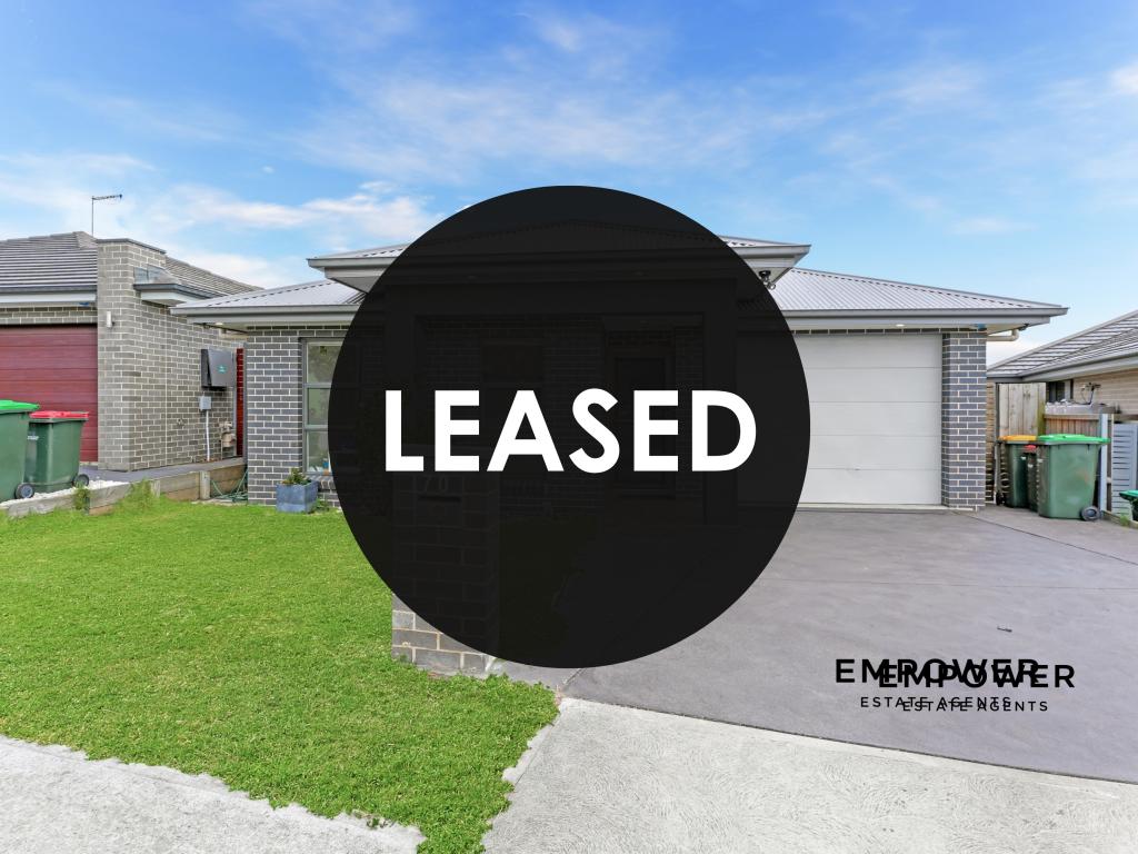 70 Crowley Bvd, Claymore, NSW 2559