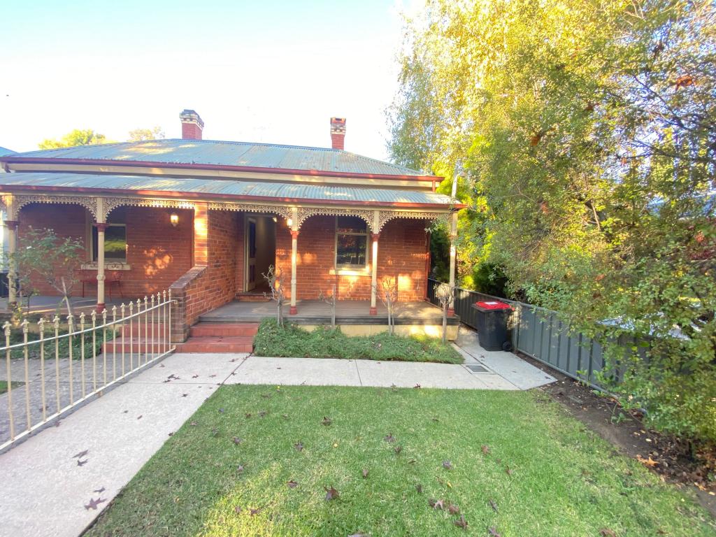 524 Thurgoona St, Albury, NSW 2640