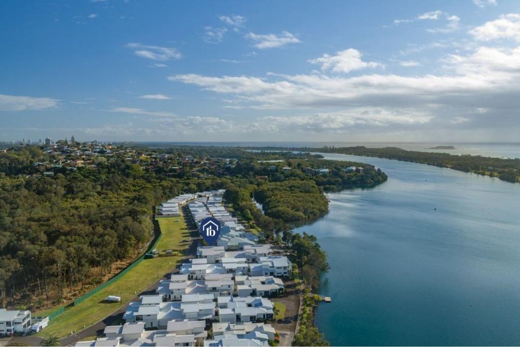 51/2 Barneys Point Rd, Banora Point, NSW 2486