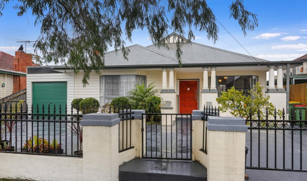 2 Dunedin St, Maidstone, VIC 3012