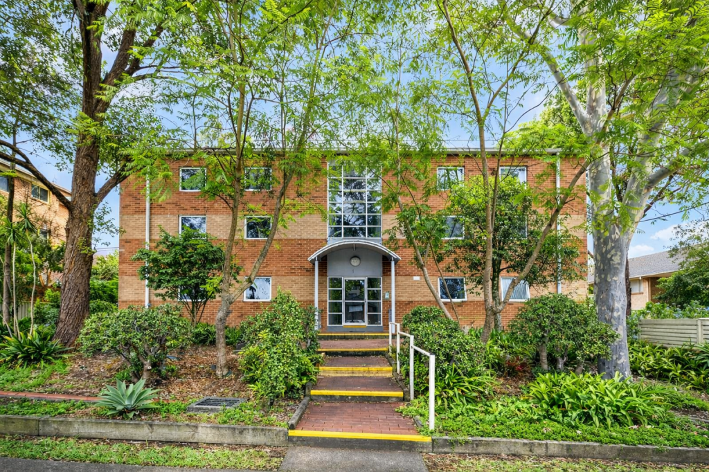 8/8-10 DELLWOOD ST, BANKSTOWN, NSW 2200