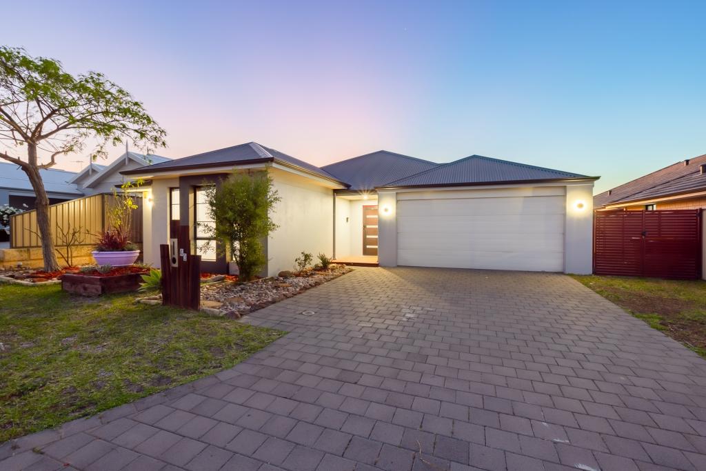 43 TRANQUILITY CRES, AVELEY, WA 6069