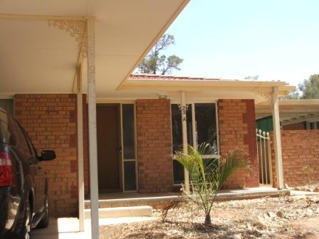 23a Hermit St, Roxby Downs, SA 5725