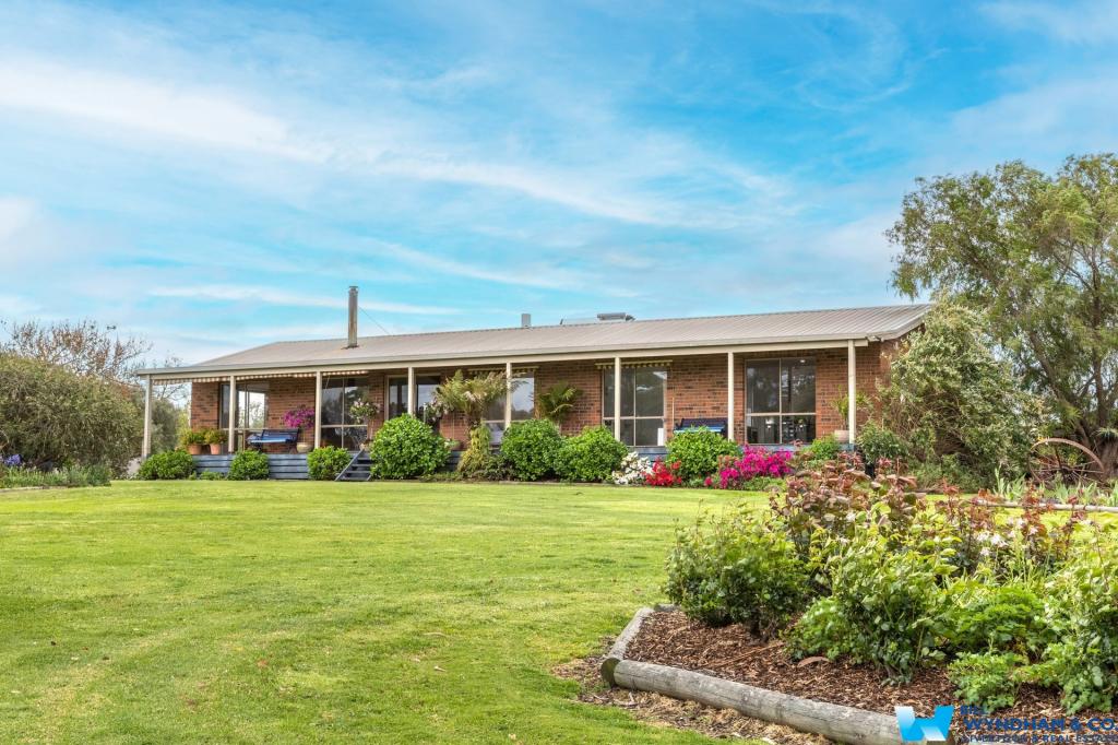 50 Reynolds Rd, Metung, VIC 3904