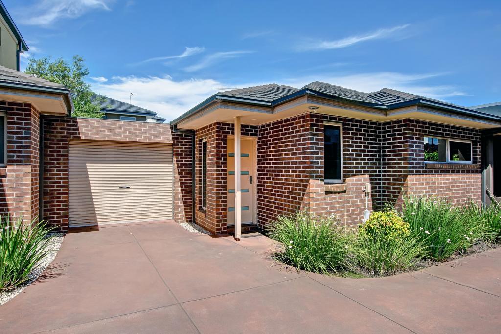 2/99 Cuthbert Rd, Reservoir, VIC 3073