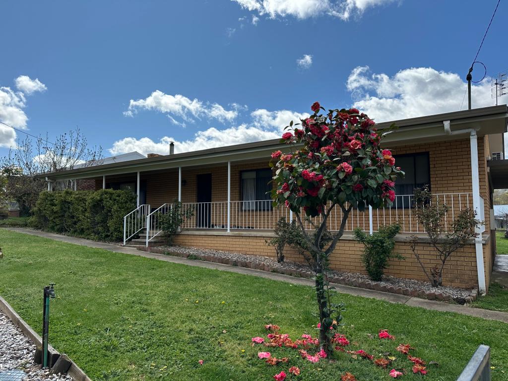 120 Batlow Rd, Tumbarumba, NSW 2653