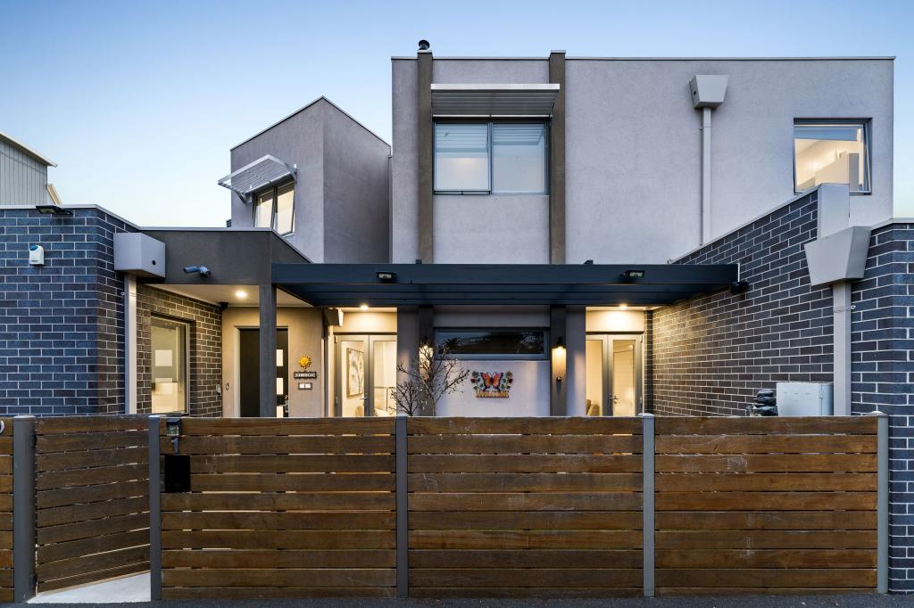 1 Byrne Lane, Seaholme, VIC 3018