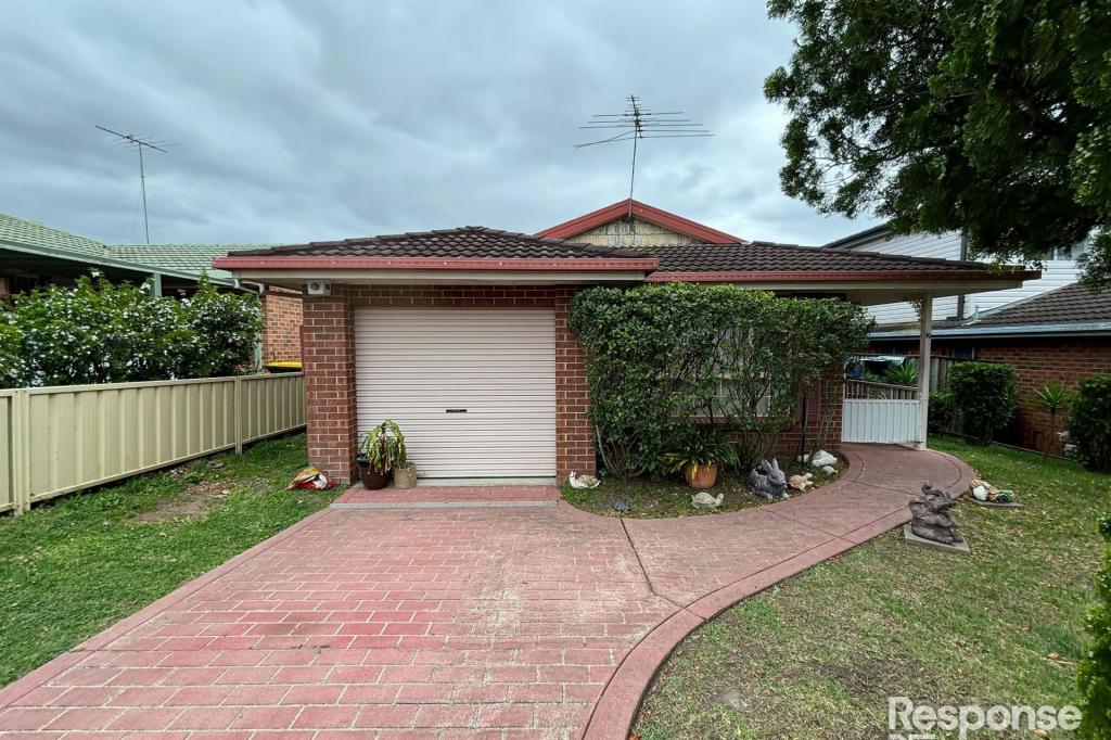 19 Newnham St, Dean Park, NSW 2761