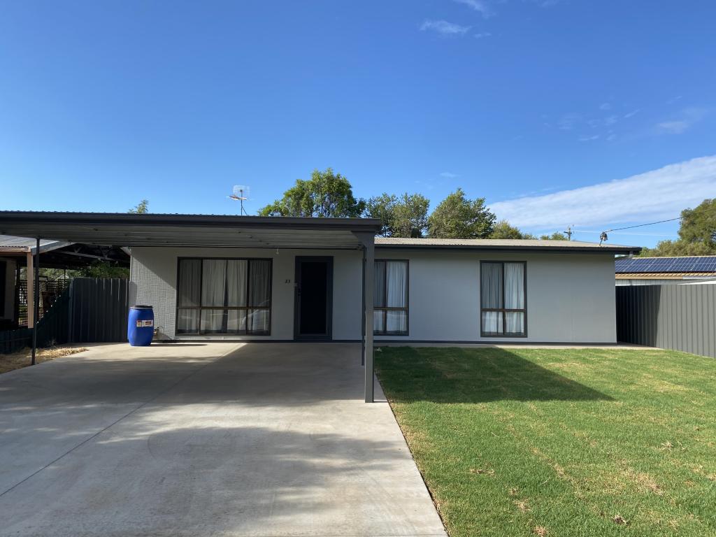 23 Railway Pde, Yenda, NSW 2681