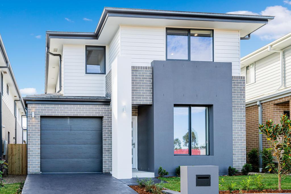 24 Keeneland St, Box Hill, NSW 2765