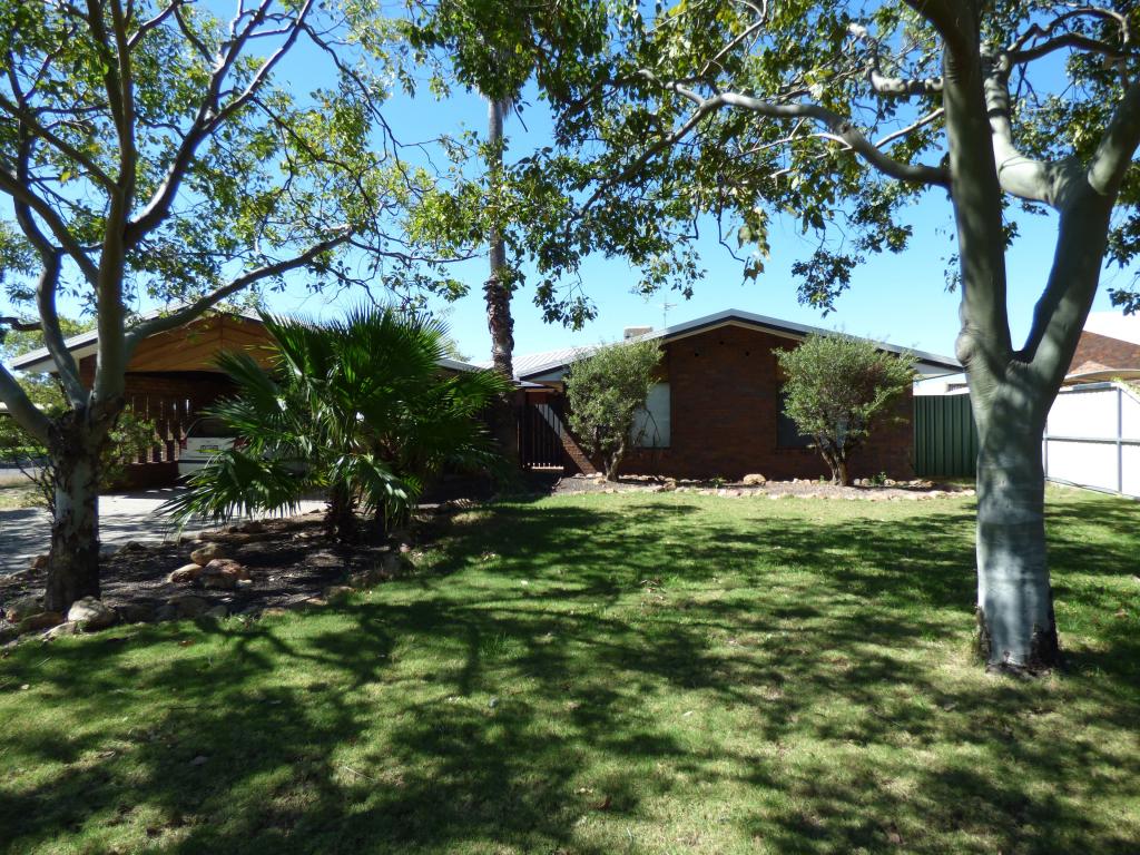 16 Marsden Ct, Roma, QLD 4455