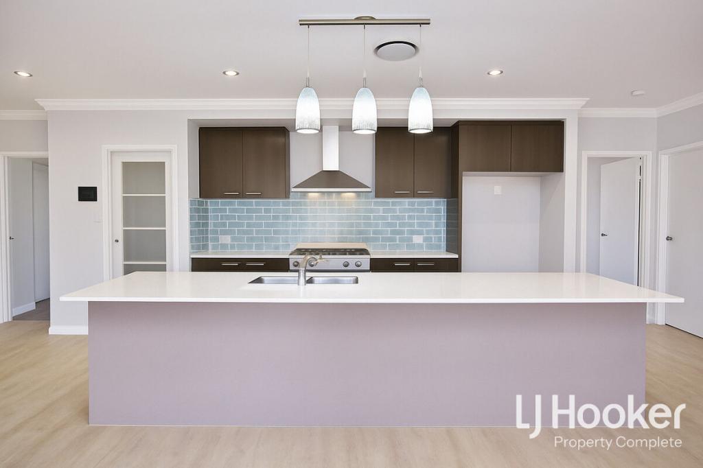 8 Verdi St, Yarrabilba, QLD 4207