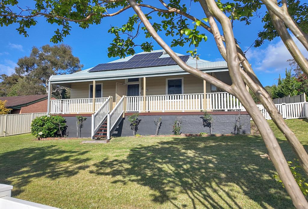 35 Lumsdaine St, Picton, NSW 2571