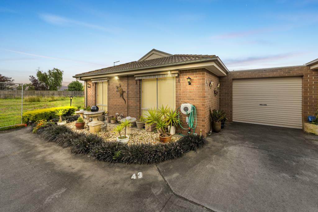 43 Willow Bvd, Yarragon, VIC 3823