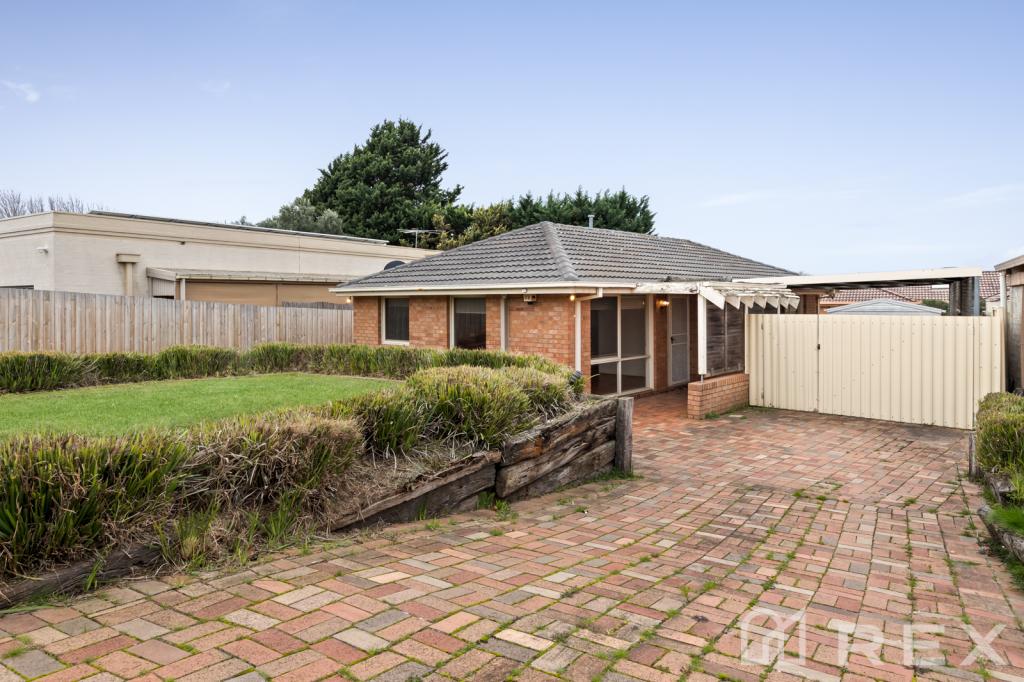 40 Hinrichsen Dr, Hallam, VIC 3803