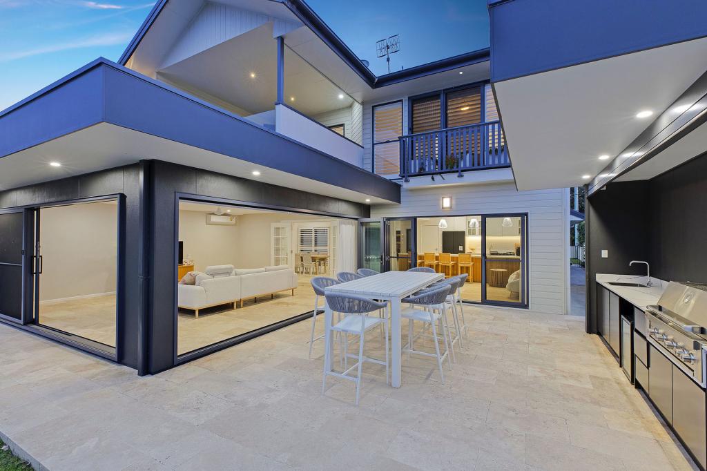 16 Yeddenba Ave, Blue Bay, NSW 2261
