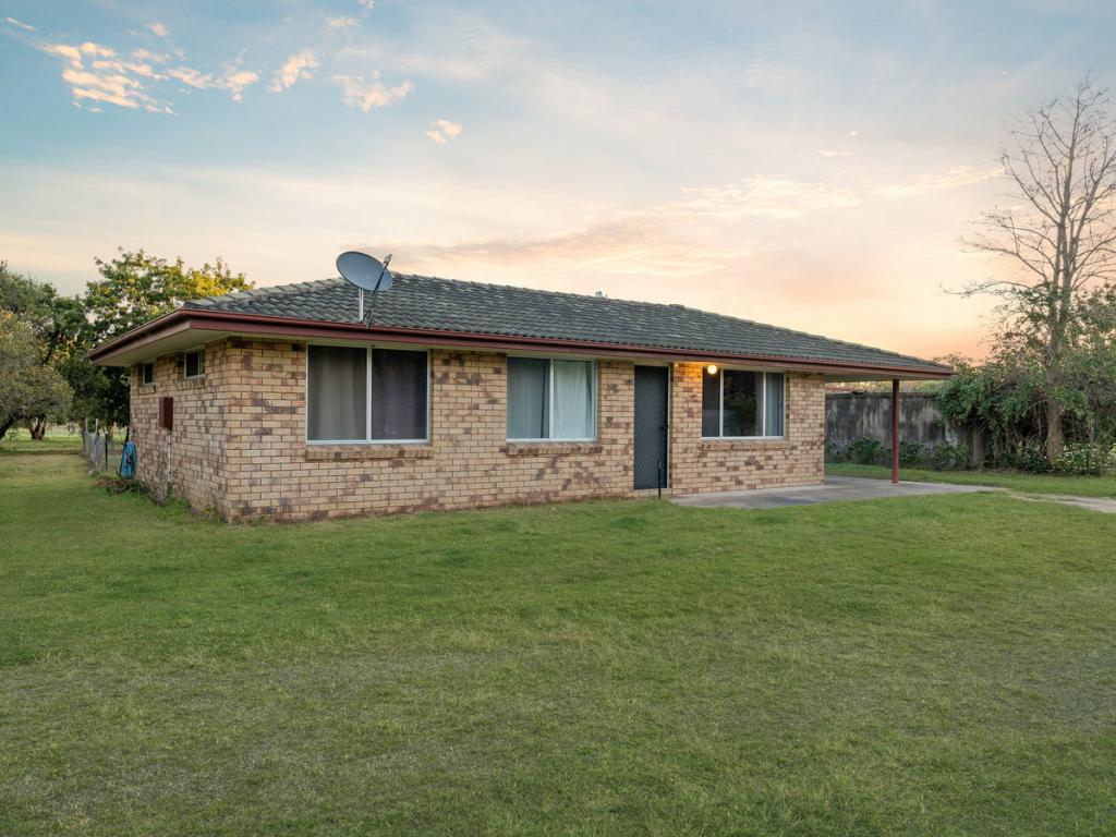 1013 Gatton Esk Rd, Spring Creek, QLD 4343
