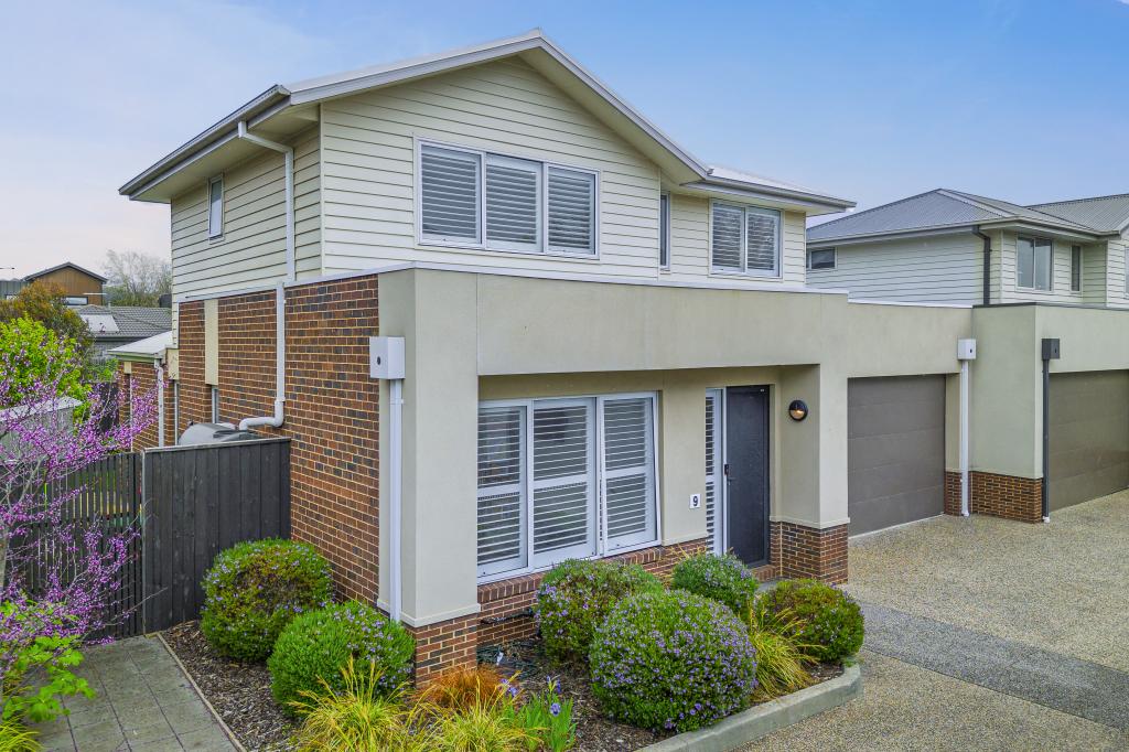 9/27 Calthorpe St, Gisborne, VIC 3437