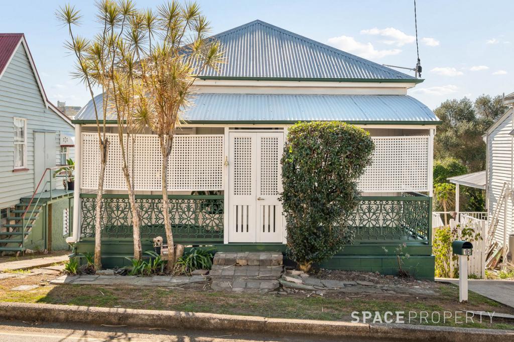 15 Westbury St, Red Hill, QLD 4059
