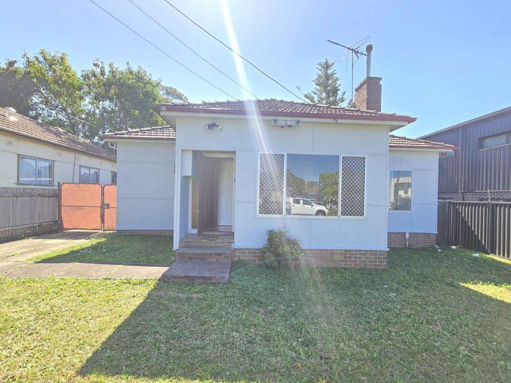 33 Maubeuge St, South Granville, NSW 2142