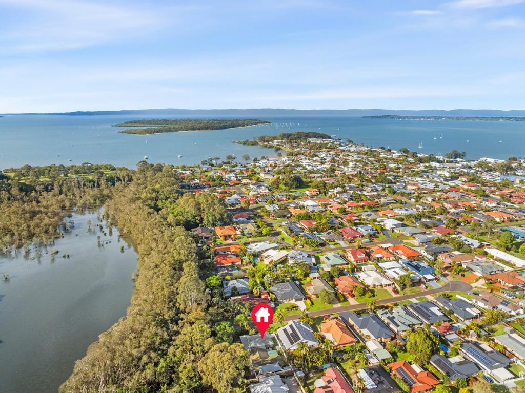 1/24 Alarna St, Victoria Point, QLD 4165