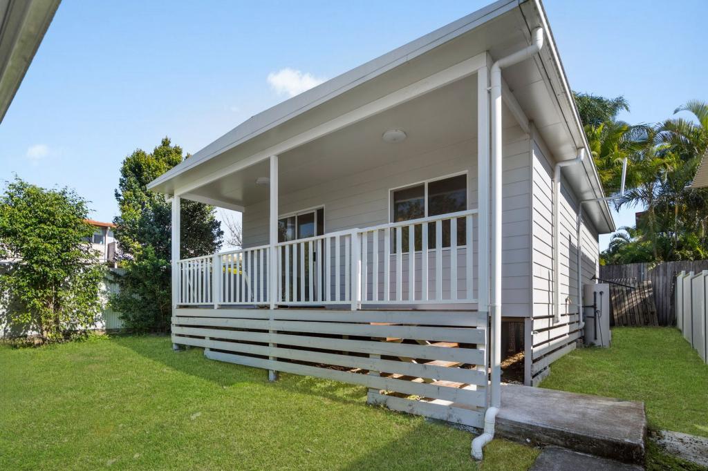 10a Poincettia St, Kingston, QLD 4114