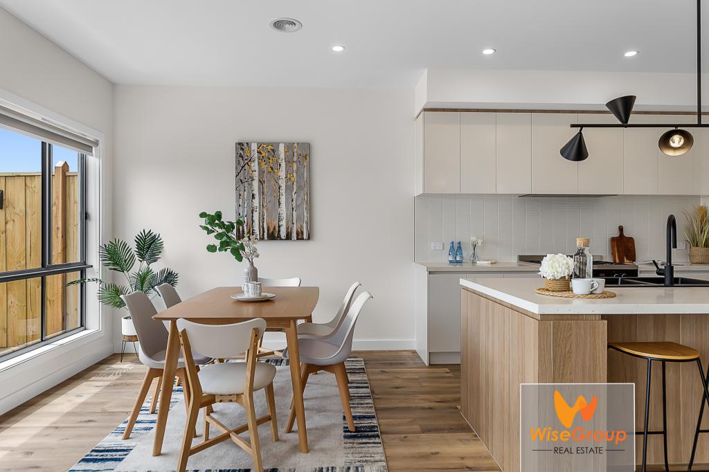 8 Litania Way, Clyde, VIC 3978