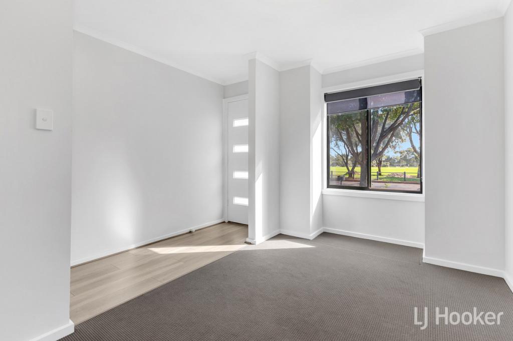 18a Mavros Rd, Elizabeth Downs, SA 5113