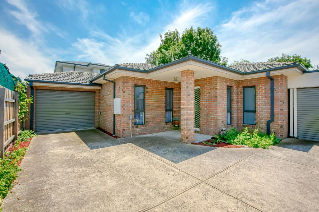 55a Marchant Ave, Reservoir, VIC 3073