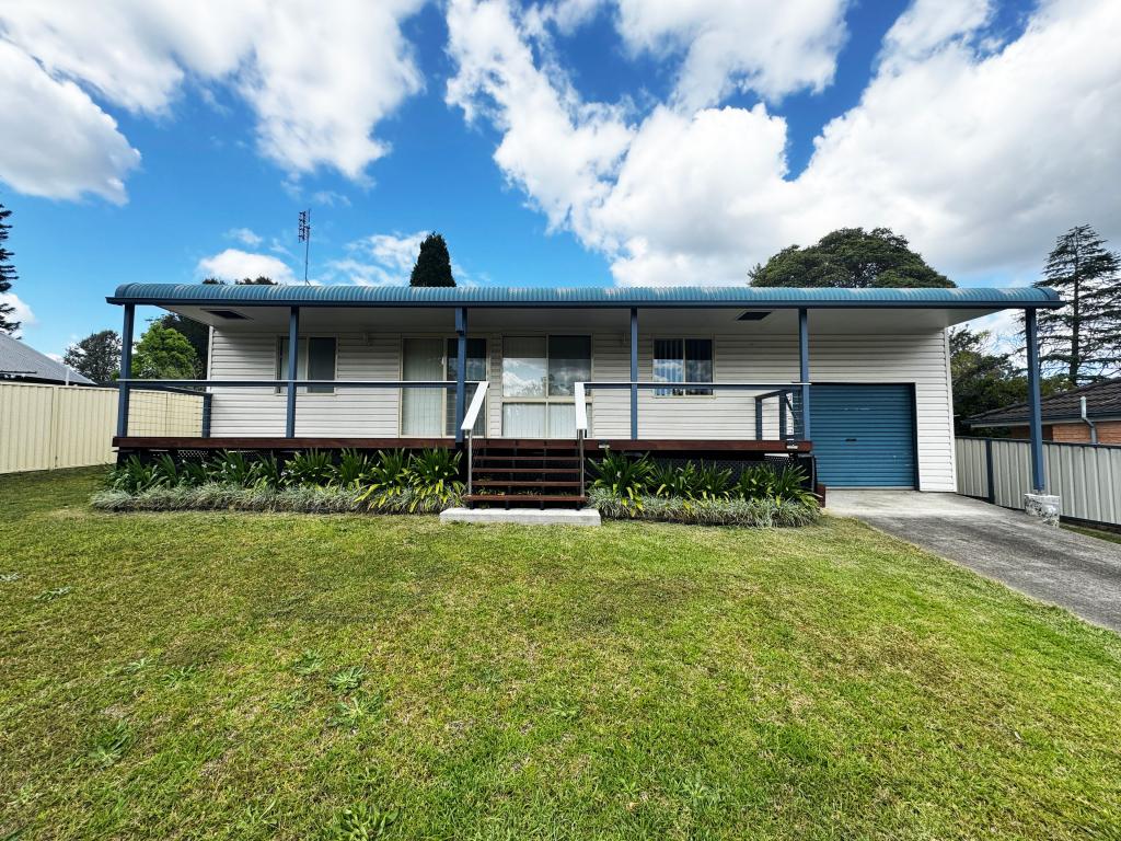 10 Wellings St, Morisset, NSW 2264